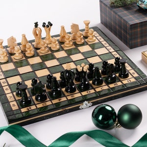 Apple green hornbeam chess set