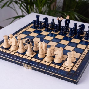 Blueberry Wooden Chess Set