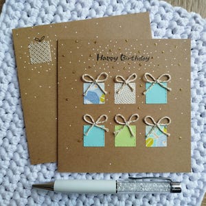 Carte Anniversaire. Happy Birthday. Cadeaux. Bleus pastels. Fait main. Idéale pour femme, enfant, homme. Moderne et unique