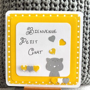 Carte Naissance. Félicitations. Carte fait main. Jaune et gris. Tendre. Bienvenue petit chat. Coeur. afbeelding 2