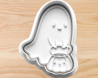 Ghost Cookie Cutter and Stamp: Halloween Baking Tool