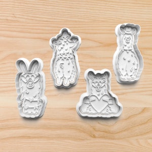 Llama Cookie Cutter Set Cute Alpaca Stamps with Sunglasses Scarves and Heart Details for Animal Lovers or Fiesta Party Baking