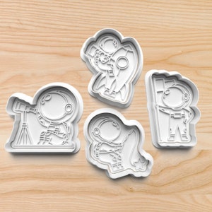 Little Astronaut Cookie Cutter Set – Space Stamp Designs with Rocket, Flag, Star and Telescope – Perfect for STEM Baking and Galaxy Gifts