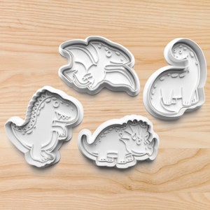 Dinosaur Cookie Cutters  – T-Rex, Brontosaurus, Pterodactyl & Triceratops Molds for Kids Birthday Cookies, Prehistoric Bakes or Clay Crafts