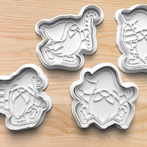 Ice Skating Gnome Cookie Cutter || Christmas Gnomes || 3d Printed Cookie Cutter || Cookie Stamp || Biscuit Stamp || Winter Cookie Embosser