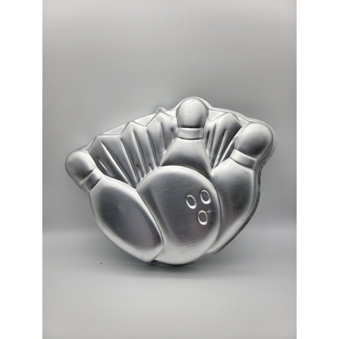 Vintage 1990 Wilton Bowling Ball Pins Cake Pan Bowling Strike Etsy