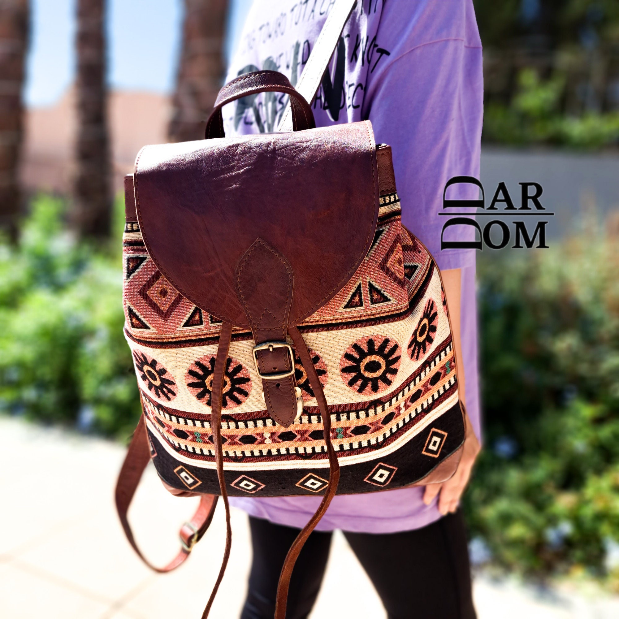Personalized Moroccan Leather Backpack Vintage Look Leather  display picture 1