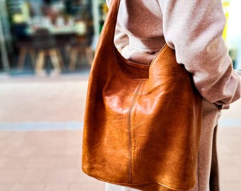 Handgefertigte Ziegenleder Hobo Bag: Weiche Braune Umhängetasche