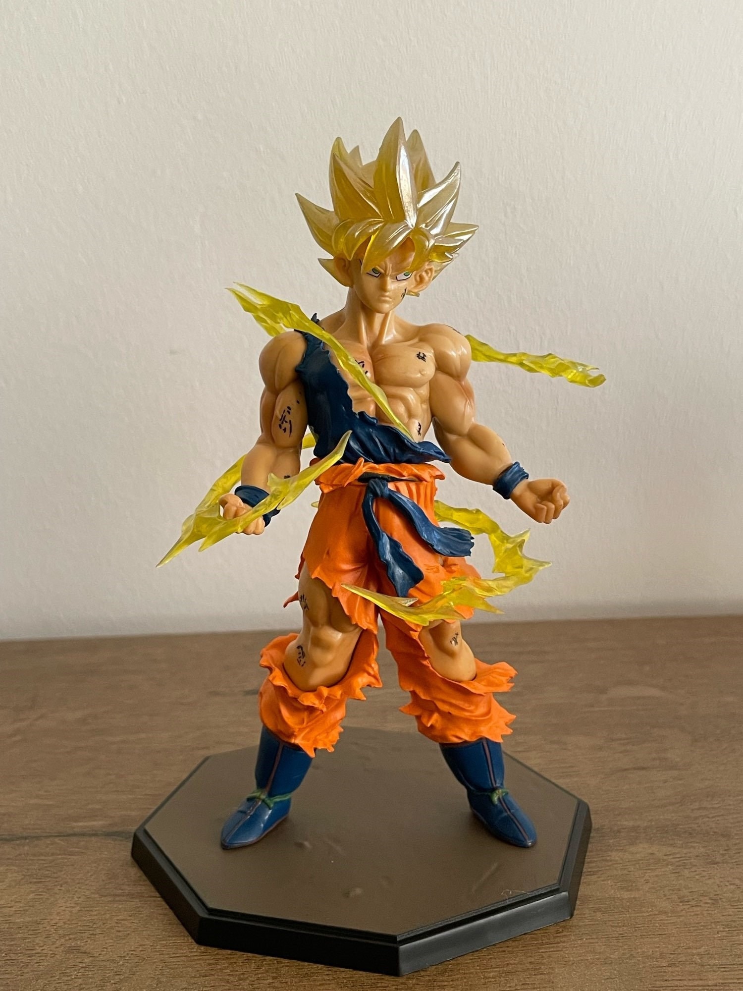 Son Goku Super Saiyan Action Figure Anime Model Toy Figurine Gift -   Israel