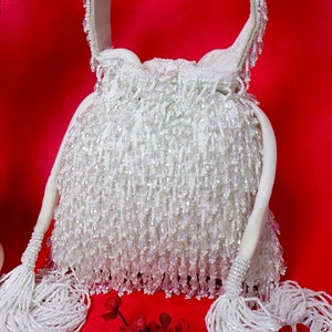 Weisse Kristall Potli Tasche mit Langen Quasten | Braut Handtasche | Kordelbeutel Clutch für Hochzeiten