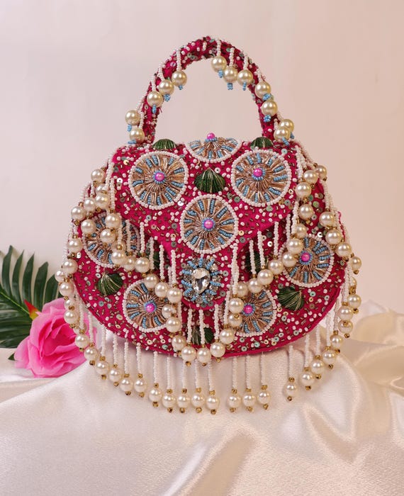 Elegant Beaded Clutch - Pink and White vintage Elegant Pearl Seed Beaded Purse Retro 1950-1960s Hong Kong  main image 2