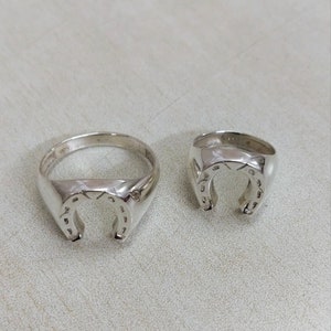 R001916 Genuine sterling silver ring Horseshoe hallmarked 925