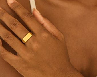 Engravable Gold Rectangle Signet Ring, Square Signet Ring For Men And Women