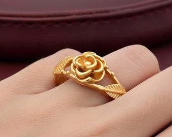 Anel de Rosa Dourada | Joias Florais Vintage Inspiradas na Natureza