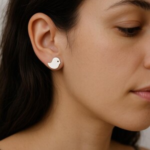 Minimalist Silver Bird Stud Earrings – Cute Everyday Jewelry