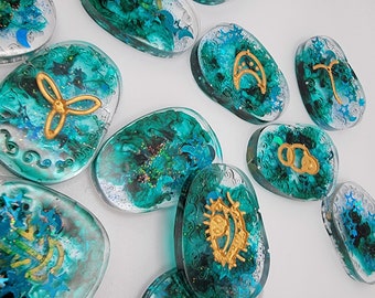Witch Runes Set: Handmade Resin Divination Runes
