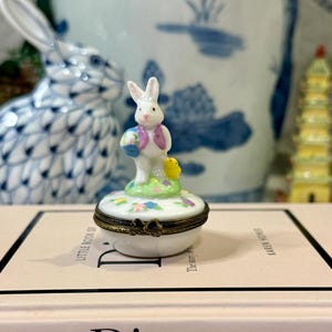 Midwest of Cannon Falls Hinged Easter Bunny Trinket Box