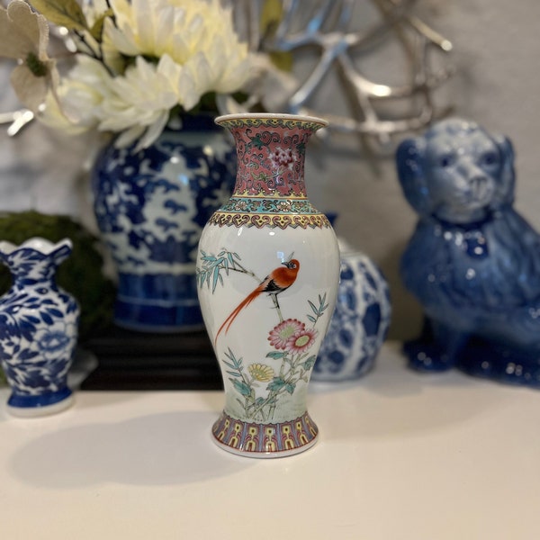 Vintage Chinese Famille Rose Vase