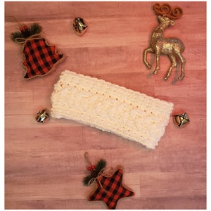 Snowflake White Cable Headband/Ear Warmer/White/Crochet/Handmade/Gift for Her/Holiday Gift/Winter/Accessory/Head Wrap/Warm and Cozy
