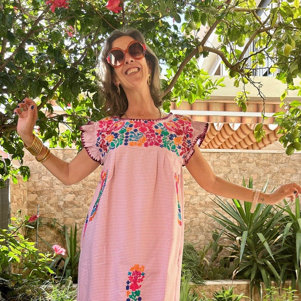 Robe florale mexicaine, Bourgogne, Boho, Robe mexicaine brodée à la main, Robe femme, vintage, Robe mexicaine typique, Style ethnique