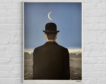 Genummerde editie René Margritte, Surrealisme man met hoed en maan - Gesigneerd - Certificaat -  Limited Edition lithograph -