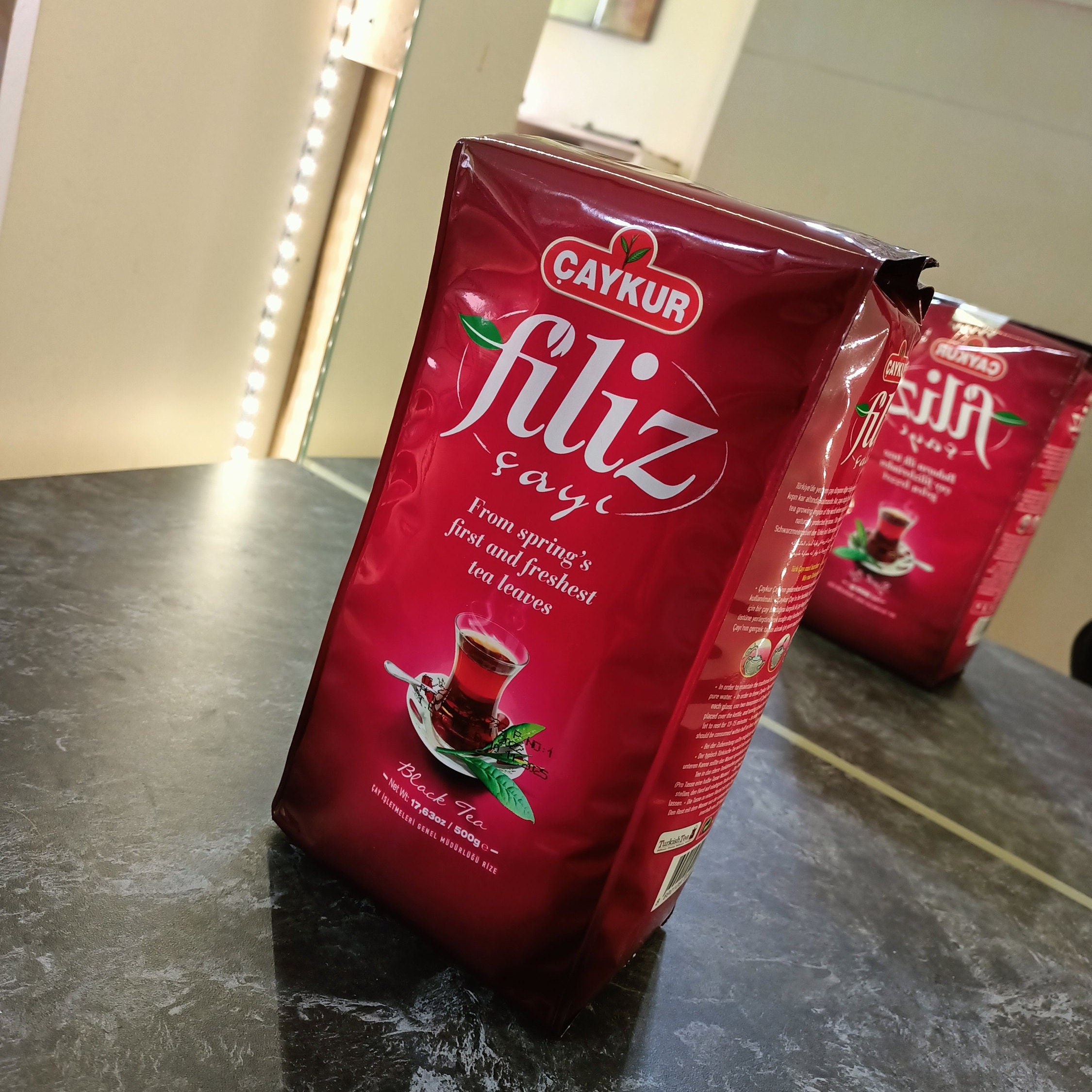 Caykur Rize - tè nero di qualità dalla Turchia (500 g), 1000g : :  Alimentari e cura della casa