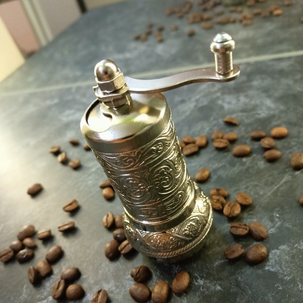 Handmade Copper Coffee Grinder / Authentic Coffee Grinder / Manual Coffee Grinder / Ottoman Patterned Coffee and Spice Mill / 3 Color Option