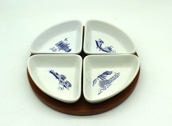 食器 RINGTONS Willow Pattern Quarter Dishes Vintage Ringtons Quarter Willow Pattern Snack Dishes and Wooden