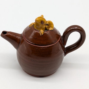Vintage Studio Pottery Mouse Climbing out Teapot Brown Glaze David Cleverly Stamped CLEVERLY Haytown Pottery Devon Perfect Cond C 1970s