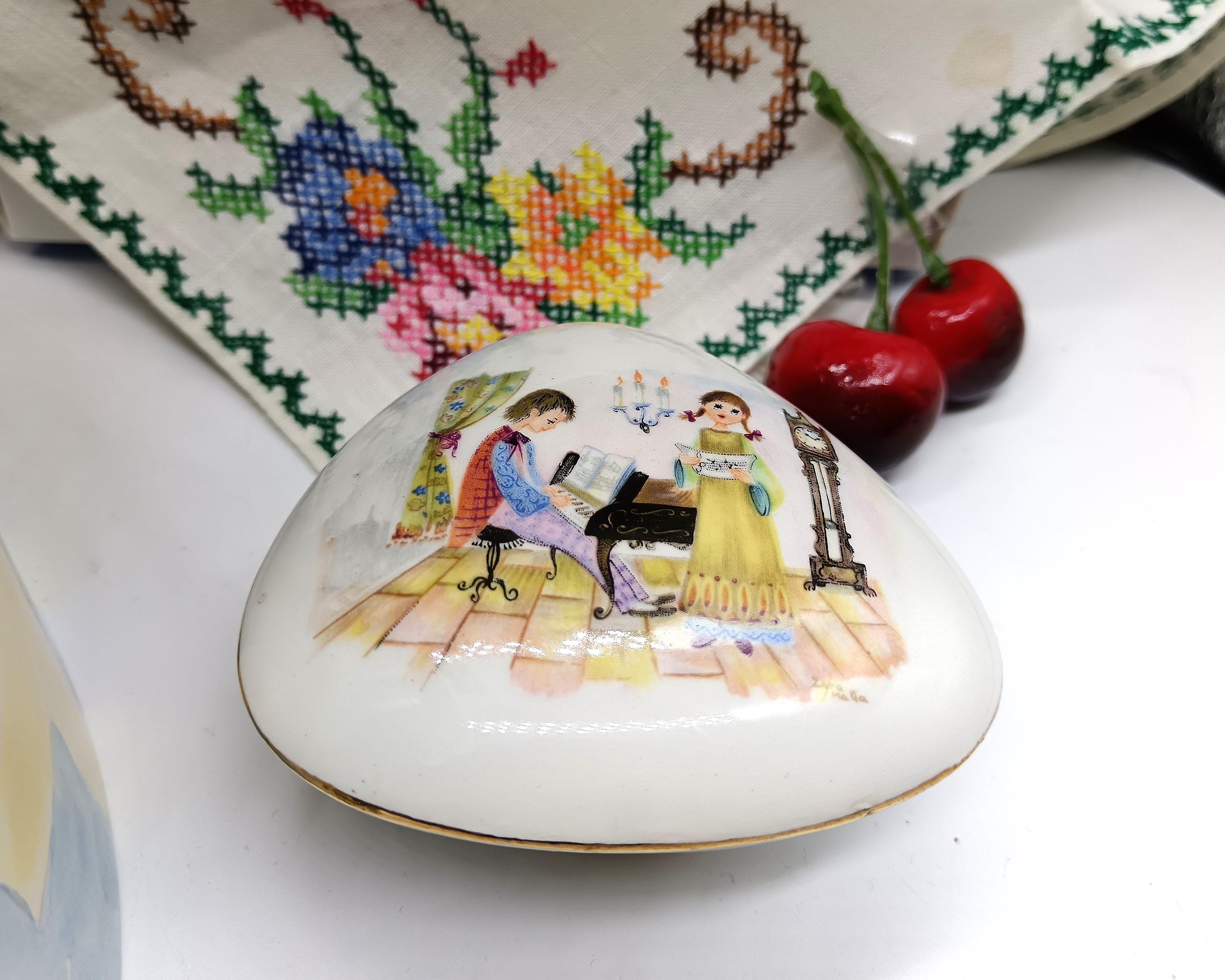 A1092-2/アソベ光石謹製/黒柿合菊蒔絵好日弁当/共箱/弁当箱/菓子器/ 激安 A1092-2/アソベ光石謹製/黒柿合菊蒔絵好日弁当/共箱/弁当箱