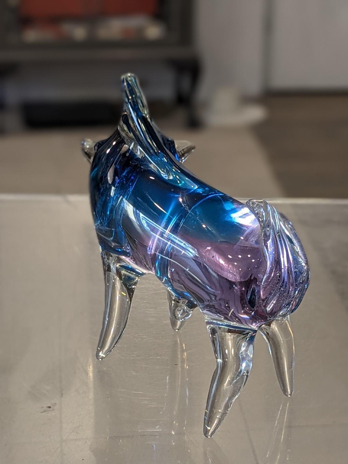 大型シール付き ヴィンテージムラーノガラスの雄牛の置物：手作りのベネチアンアート 大型シール付き ヴィンテージムラーノガラスの雄牛の置物：手作りの