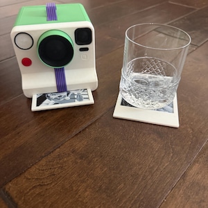 3D Printed Instant Camera Coaster Set – Retro Film Decor, Interactive Dispenser
