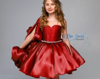 Red Pageant Dress with Detachable Cape: Fun Fashion Runway Outfit