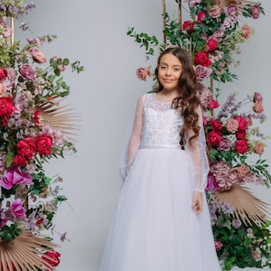 Weiße Spitze Erstkommunion Kleid: Blumenmädchen Kleid aus Tüll