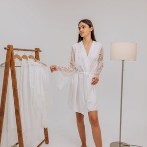 Lace Bridal Robe / Bridesmaid Robes / Robe / Bridal Robe / Bride Robe / Bridal Party Robes