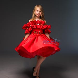 Red Pageant Dress: Satin Party Outfit with Cape
