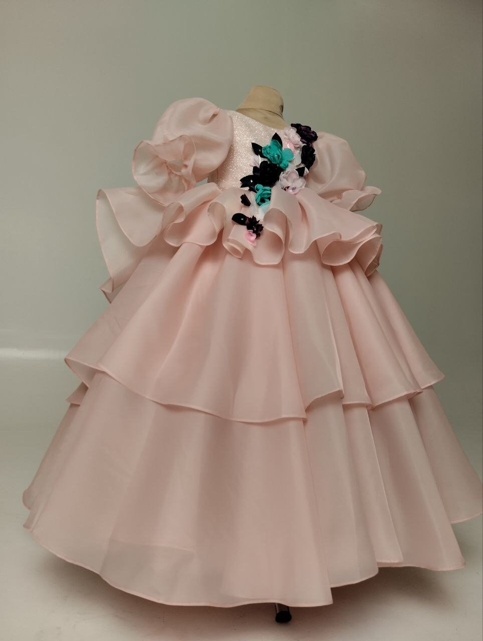 encanto pink dress Encanto Isabella Dress: Blush Pink Organza Costume, Themed Birthday