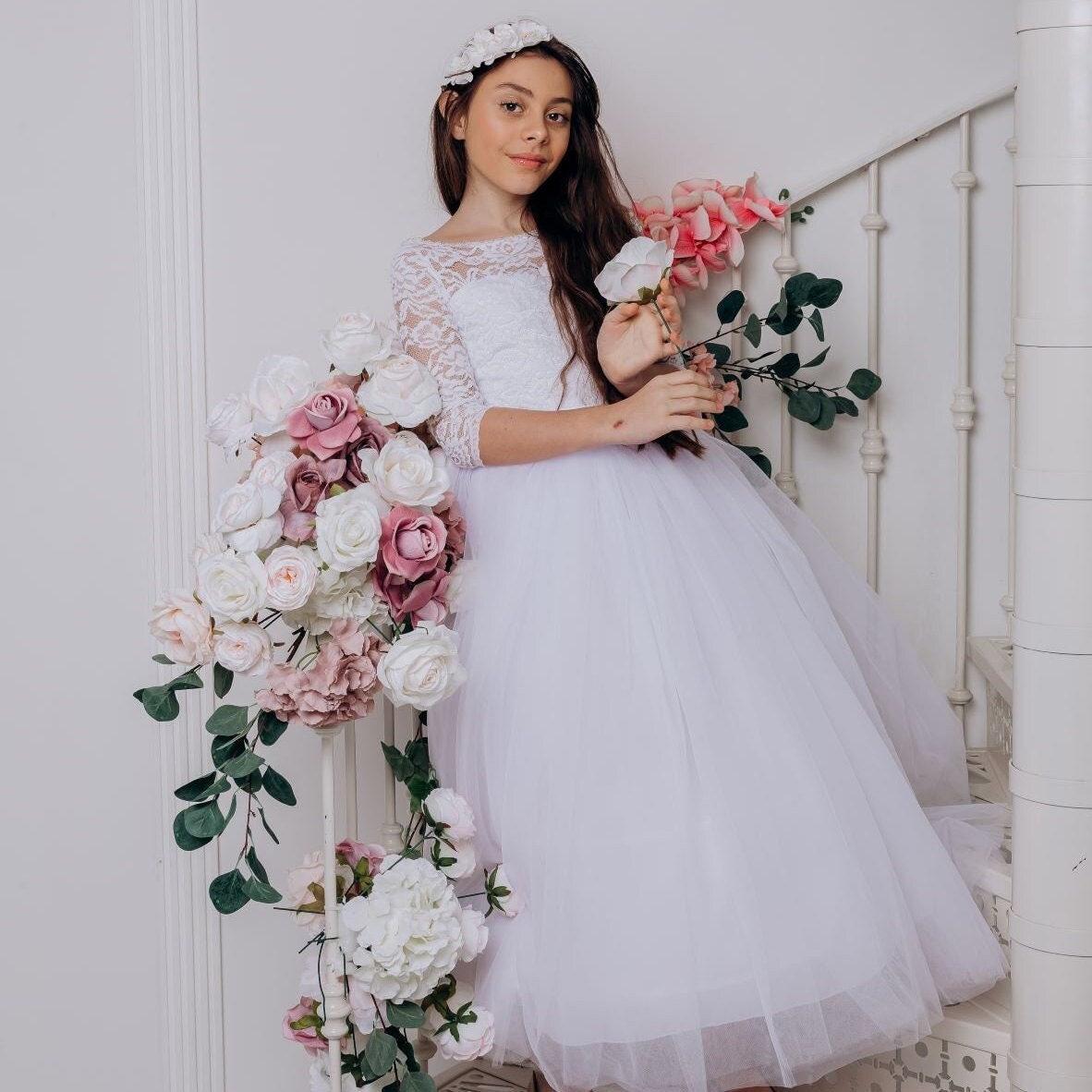 White Lace First Communion Dress: Tulle Flower Girl Gown, Junior Bridesmaid  - Etsy
