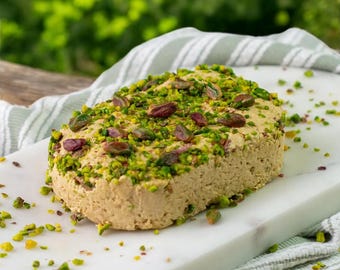Fresh Tahini Halva with Pistachios - Authentic Turkish Delight, Handmade, Melt-in-Your-Mouth Flavor, Perfect Gourmet Gift