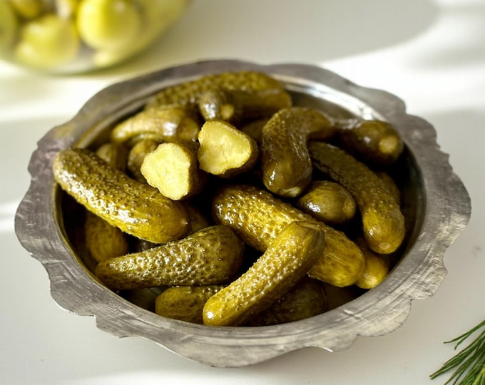 Probiotic Cucumber Pickles: Fermented Crunchy Snack