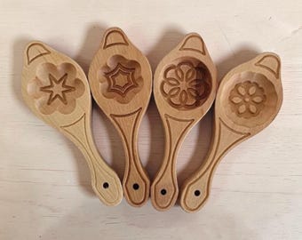 Set of 4 Star and Floral Cookie Molds, Wooden Maamoul Press, Kombe Maker