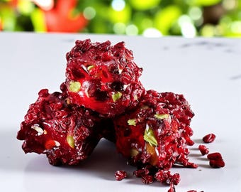 Pomegranate Pistachio Turkish Delight: Zeresk Grape Covered Gourmet Treat