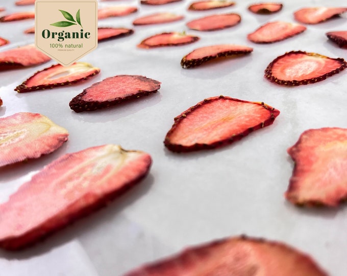 Sweet and Natural Flavor: Dried Strawberries, Enjoy Year-round, Strawberry Chips, Dried Strawberries Slices, Vegan