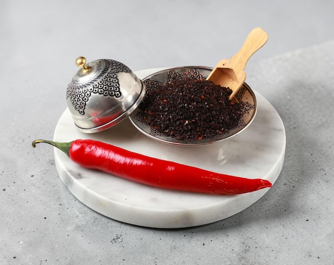 Handmade Isot Biber, Smoked Turkish Red Pepper Flakes