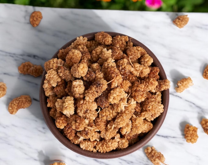 Dried White Mulberries, Naturally Sweet and Healthy Snack, Perfect for On-the-Go