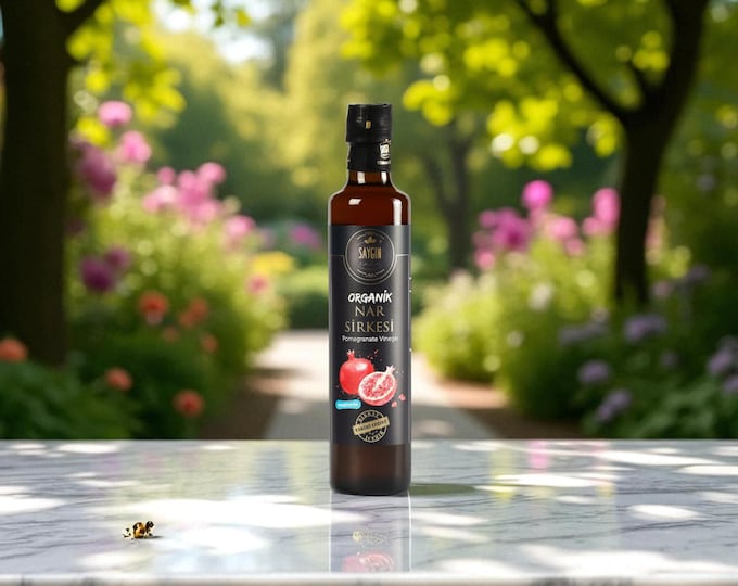 Organic Pomegranate Vinegar 500ml, Raw Fermented Antioxidant Tonic for Digestive & Metabolism Support, Small‑Batch Craft