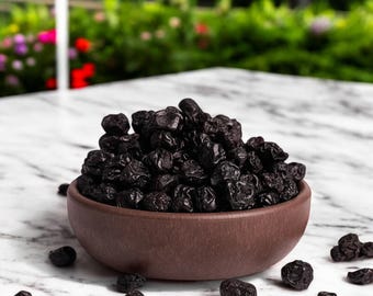 Dried Blueberries, Deliciously Sweet and Tart Snack, Ideal for Baking or Healthy Treats