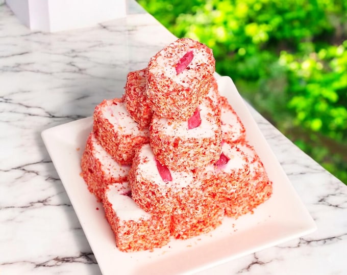 Raspberry Infused Turkish Delight – A Sweet and Fruity Gourmet Treat, Ideal for Gifts or Everyday Enjoyment