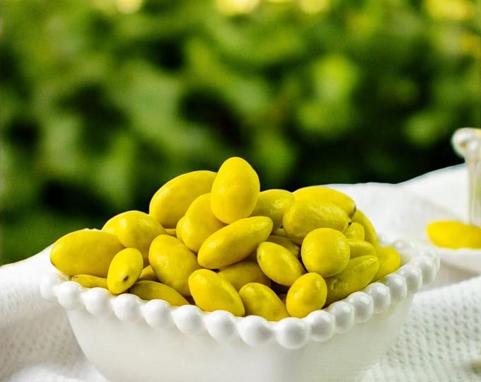 Artisan Lemon Almond Candy – Zesty Citrus Flavor, Gourmet Snack, No Additives