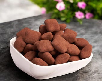 Tiramisu Flavored Chocolate-Covered Dragees – Italian Dessert Inspired Gourmet Snack for Special Moments